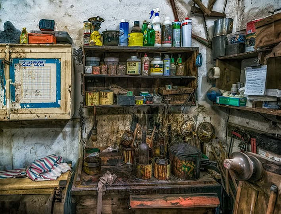 Italian Woodshop